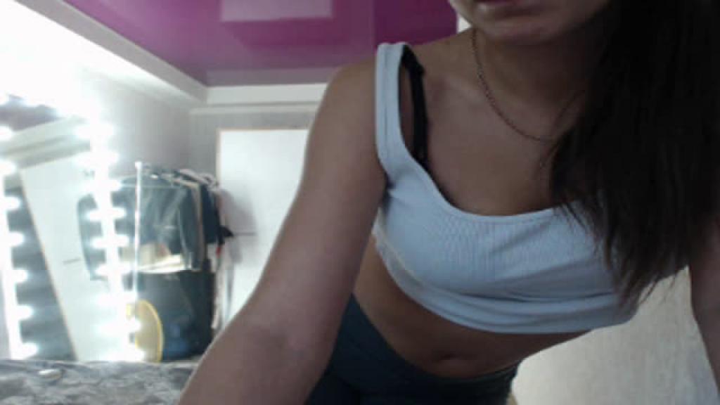 Sweet_masik03 MyFreeCams [2017-09-08 11:11:01]