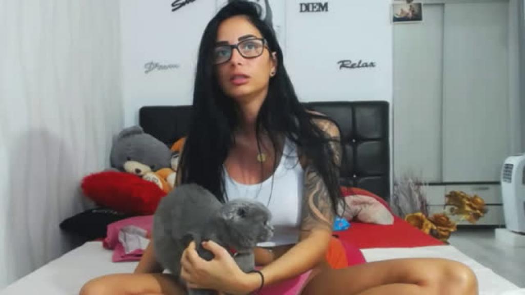 lorrybrunette
