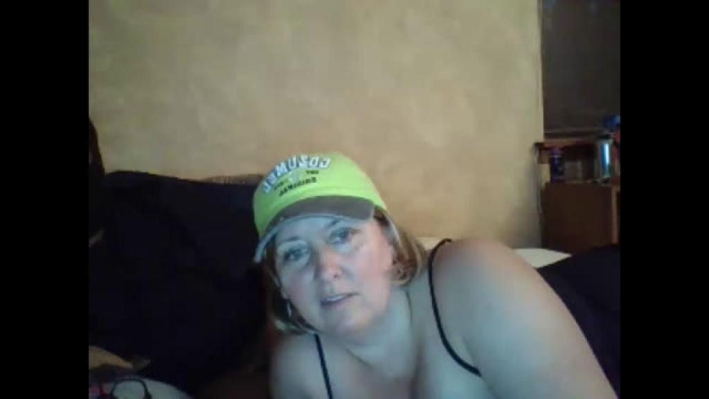 kinkycouple50