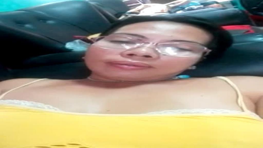 hotmom34 [2017-05-23 01:00:55]