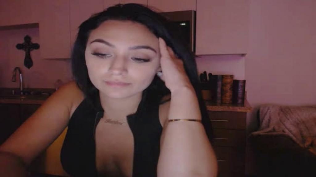 love_esme MyFreeCams [2017-08-22 08:55:40]